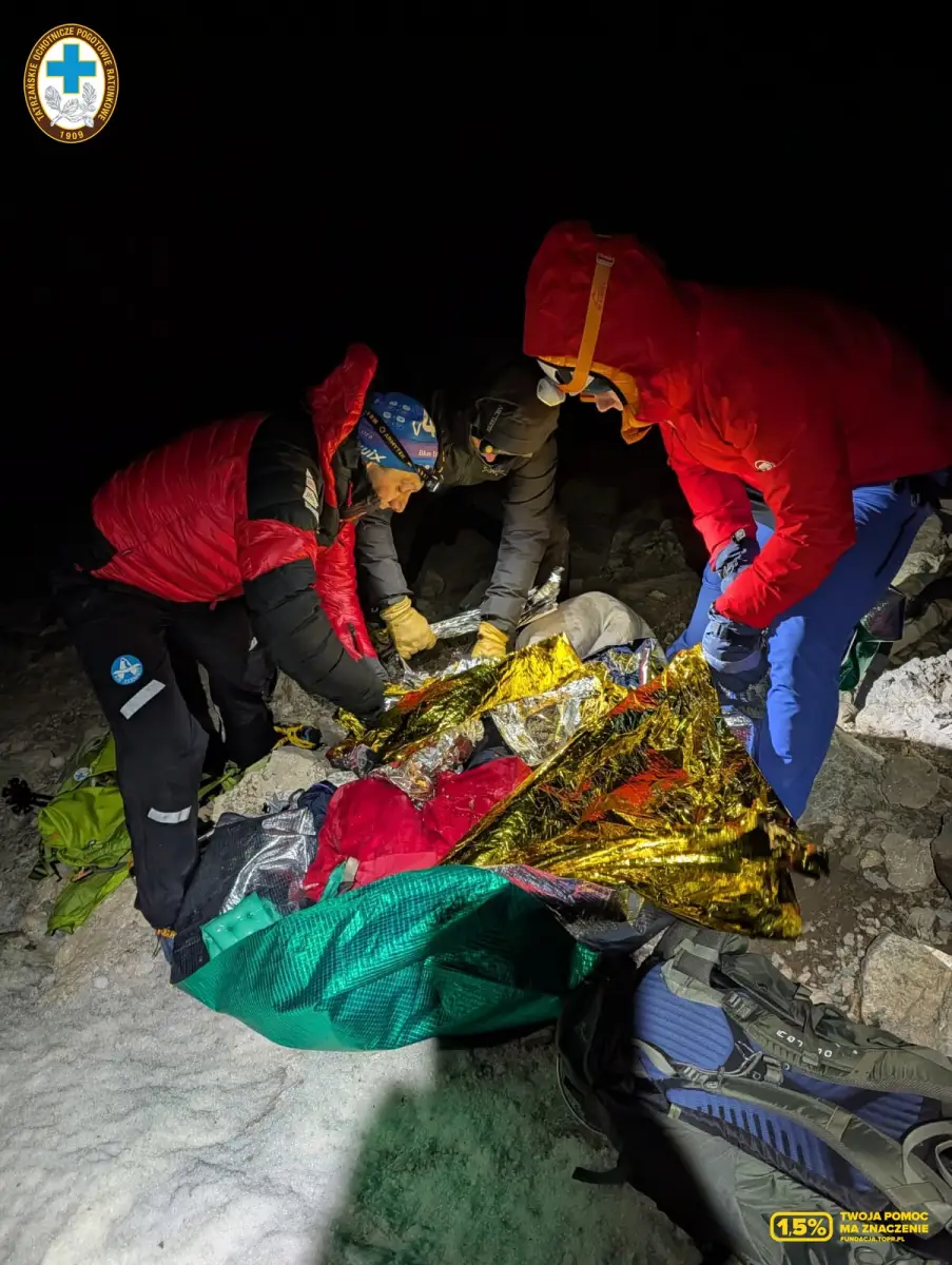 Oblodzone szlaki zbierają żniwo. Seria wypadków w górach