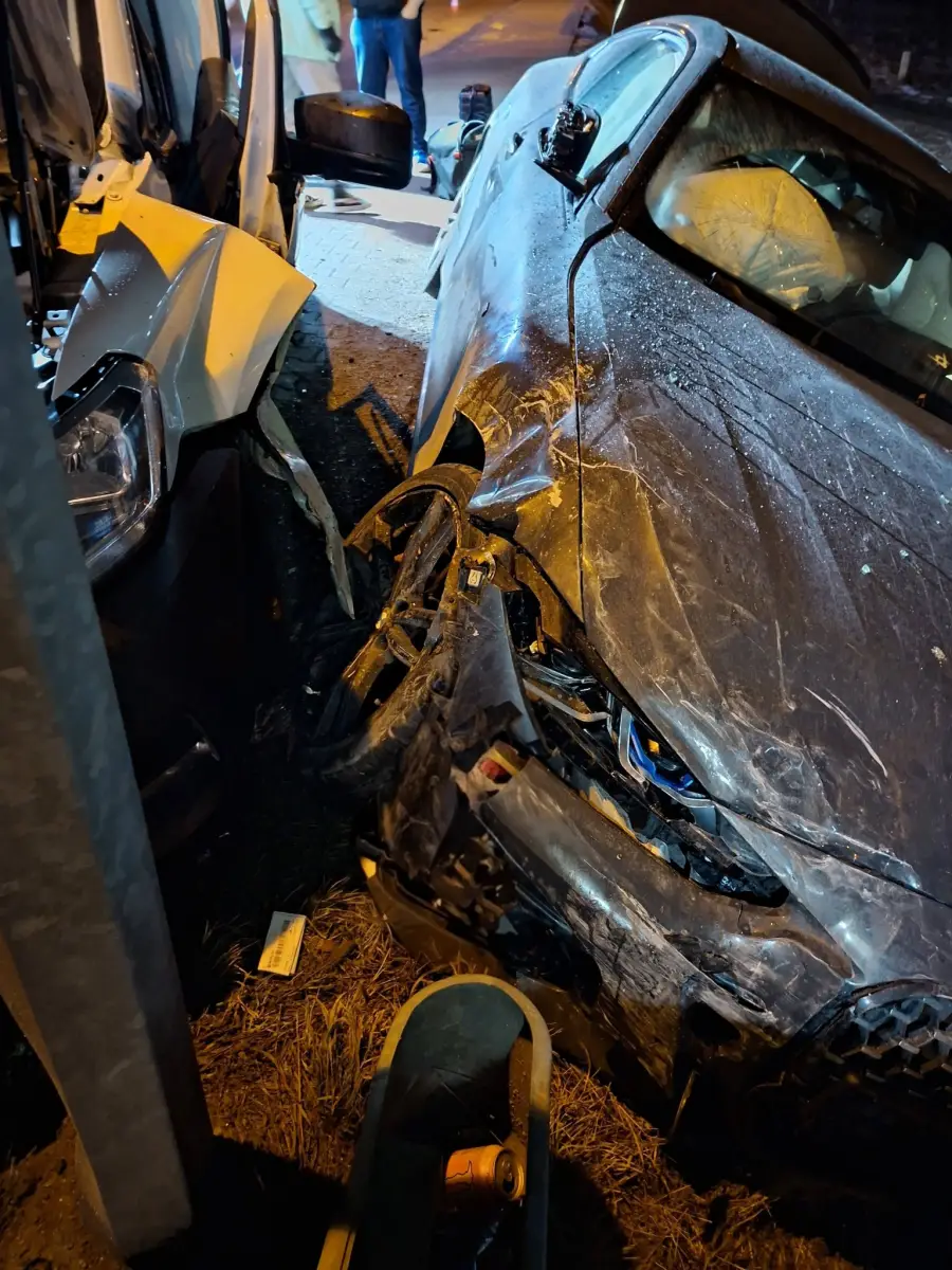 Kolizja w Jabłonce na DK7. Zderzyły się dwa samochody