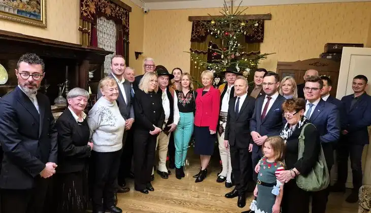 Choinka z Podhala ponownie w domu rodzinnym Jana Pawła II