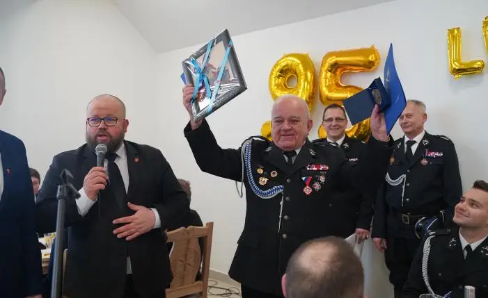 Nowa remiza i 95 lat tradycji. Podwójne święto strażaków w Sromowcach Niżnych