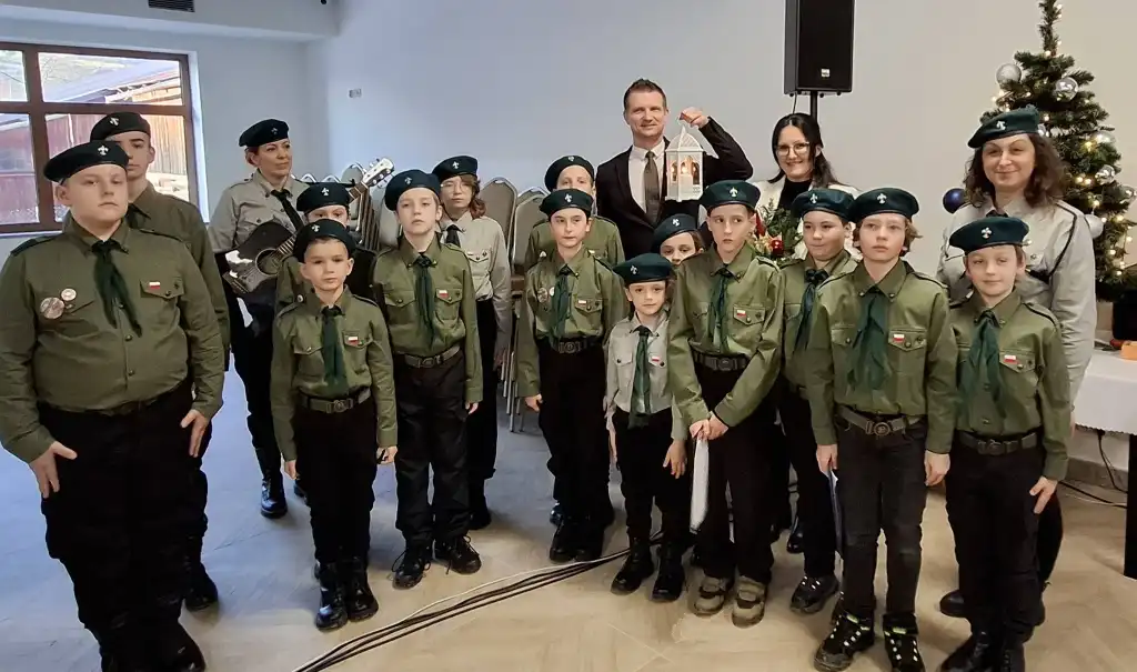 Betlejemskie Światło Pokoju w Gminie Łapsze Niżne