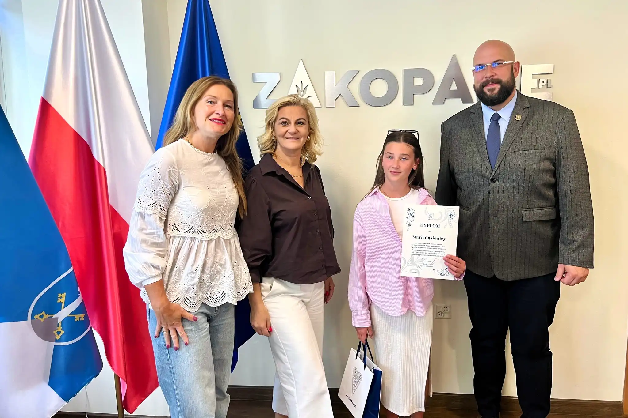 Trzy złote medale i uznanie burmistrza dla młodej sportsmenki z Zakopanego