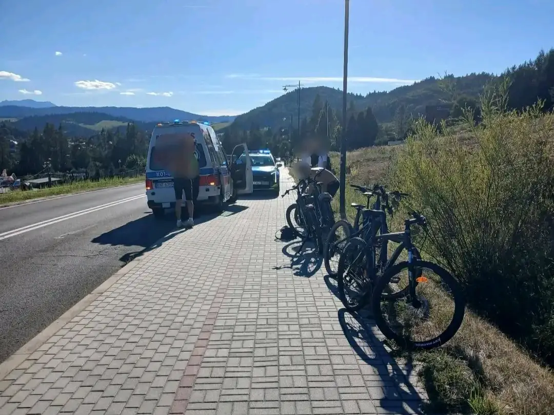 Zderzenie rowerzystów w Niedzicy. Sprawcą 20-latek po alkoholu