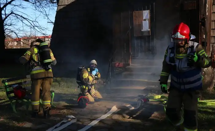 Rabka-Zdrój: strażacy ratowali zabytkowy kościół w symulowanym pożarze