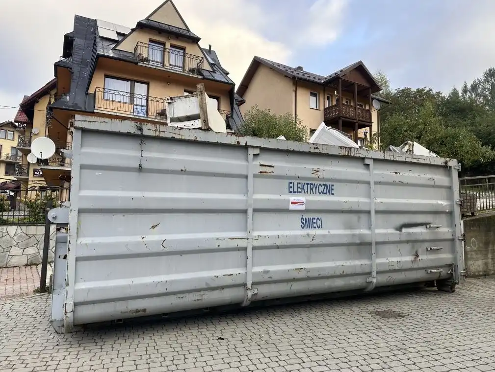 Ekologia i charytatywność. Mieszkańcy Szczawnicy zebrali niemal 8 ton elektrośmieci