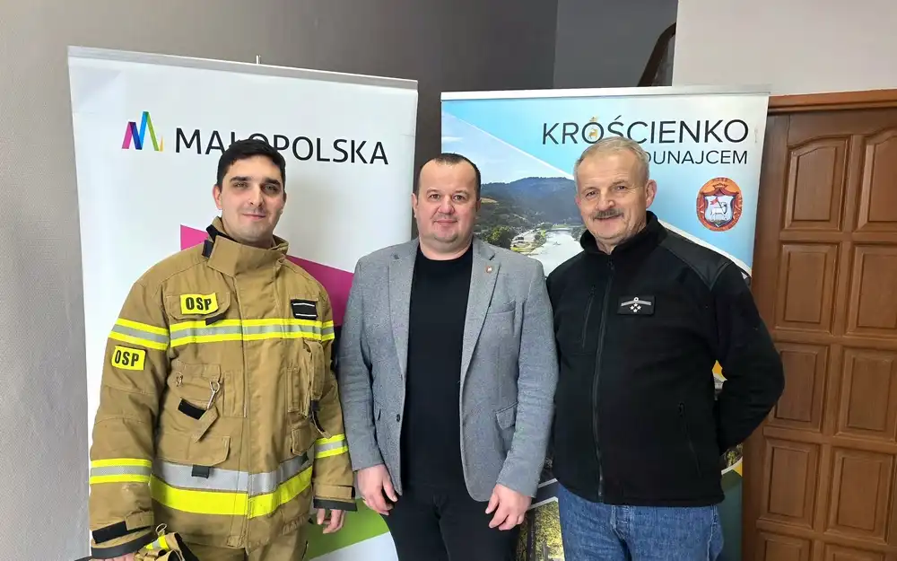 Nowy sprzęt pralniczy dla OSP w Krościenku. Ważne wsparcie dla strażaków