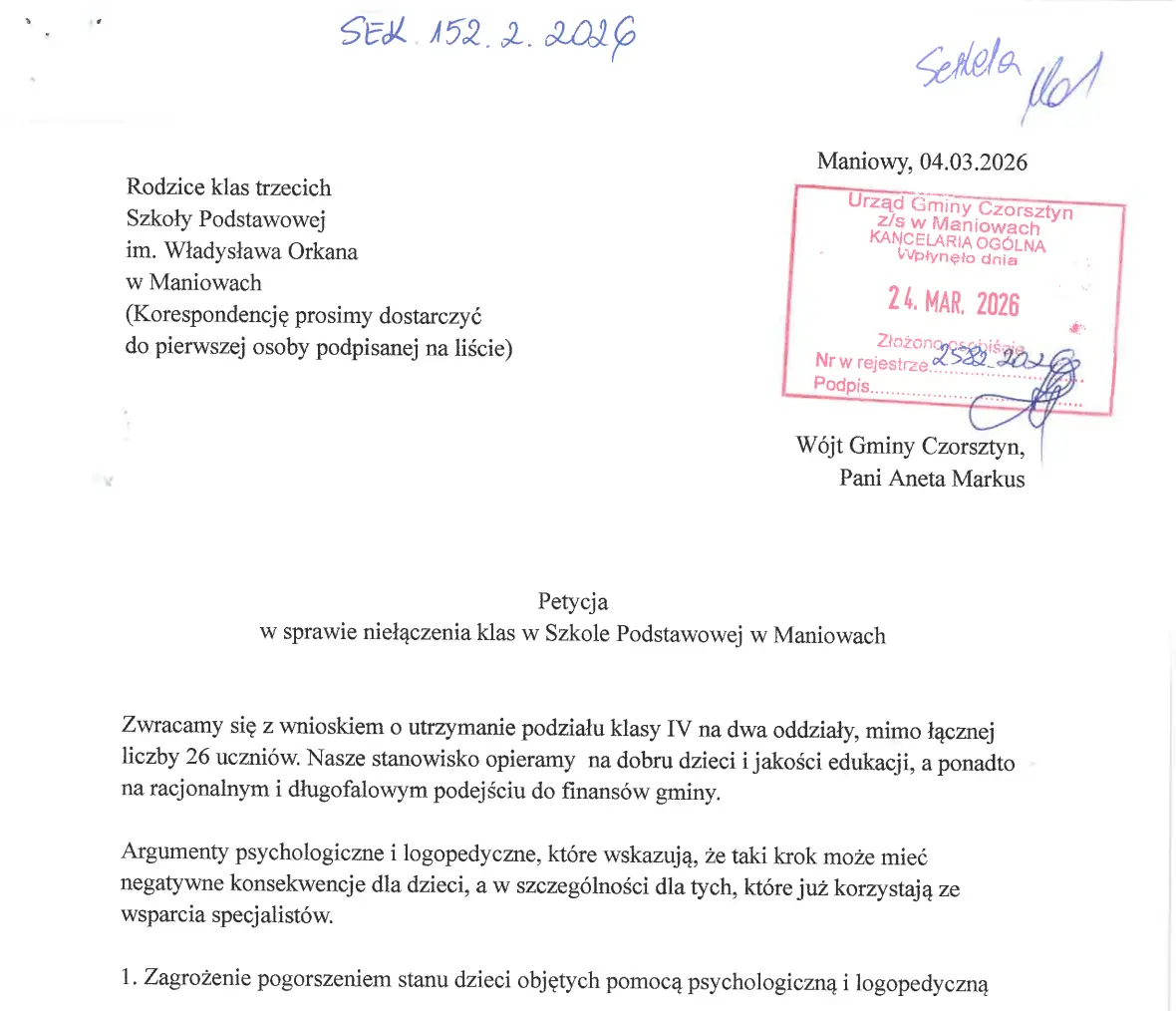 Rodzice uczniów z Maniów apelowali o dwie klasy. Gmina podtrzymała jednak decyzję o ich połączeniu