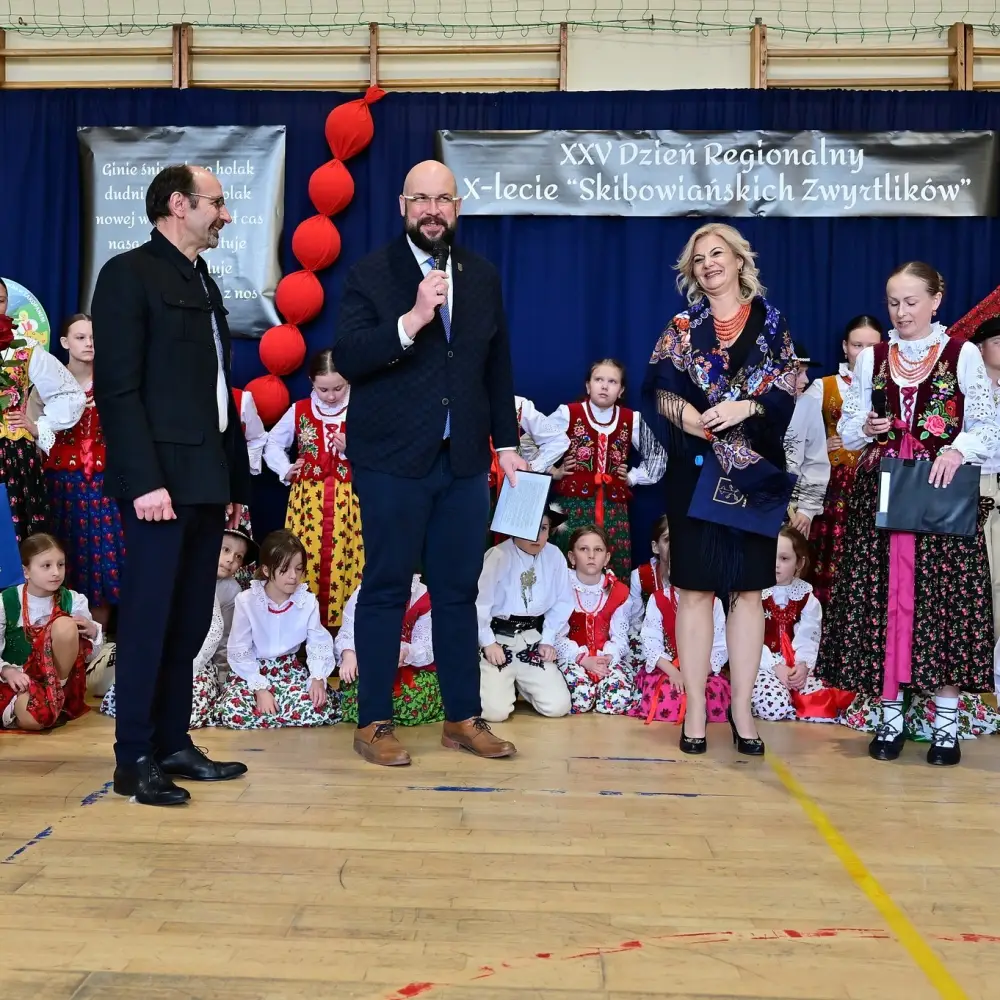 Jubileusz Skibowiańskich Zwyrtlików i święto tradycji w SP nr 2