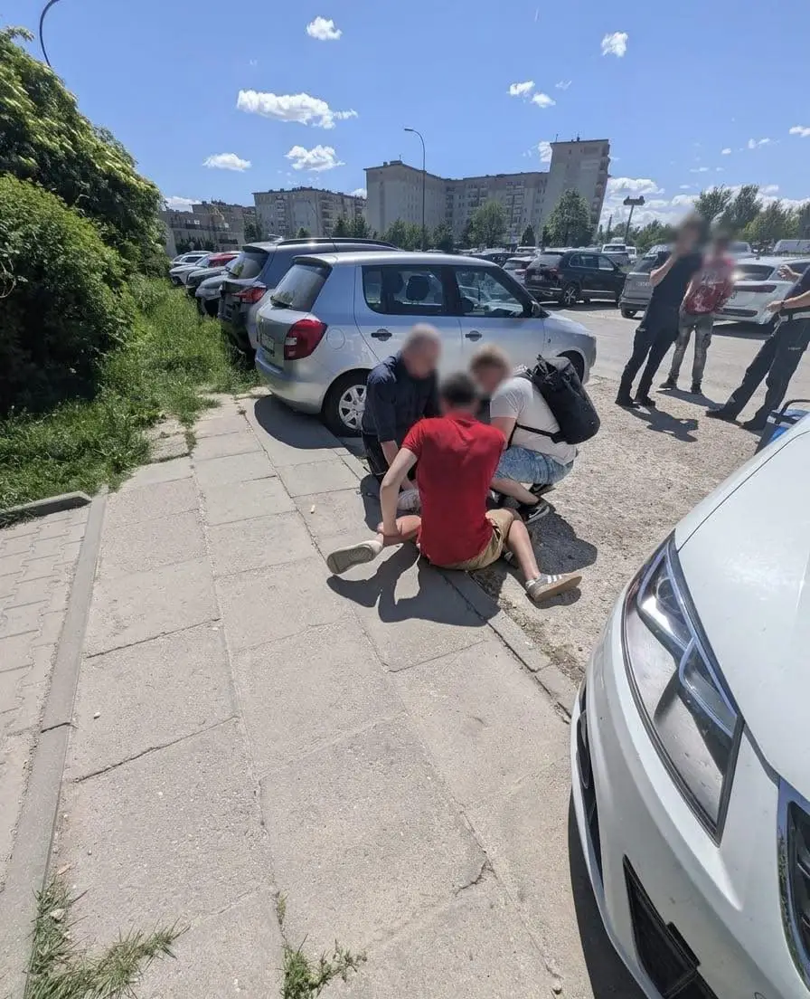Był na urlopie, ale ruszył do akcji. Dzielnicowy z Krościenka zatrzymał złodzieja