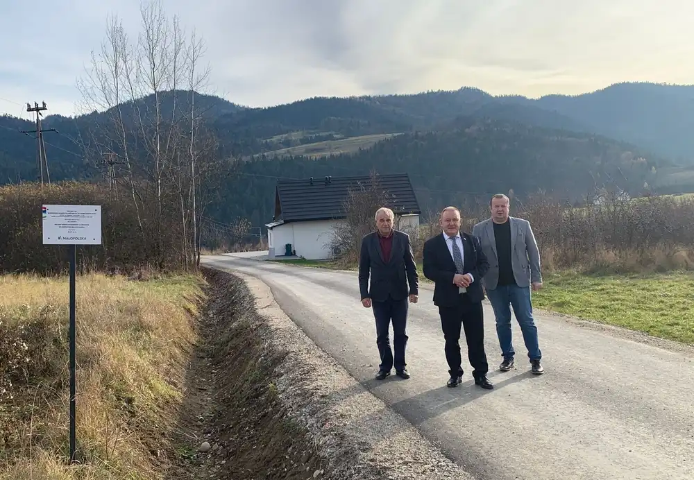 Lepszy dojazd do pól. Gmina Krościenko finalizuje inwestycję drogową