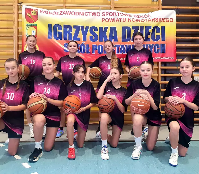 Koszykarki z Maniów wicemistrzyniami powiatu nowotarskiego