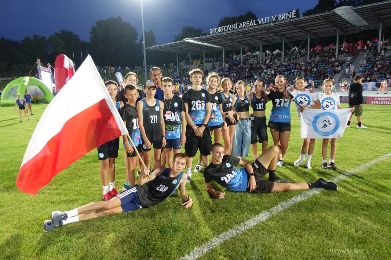 Cztery medale i deszcz rekordów życiowych. UKS Romer Rabka-Zdrój błyszczy w Brnie