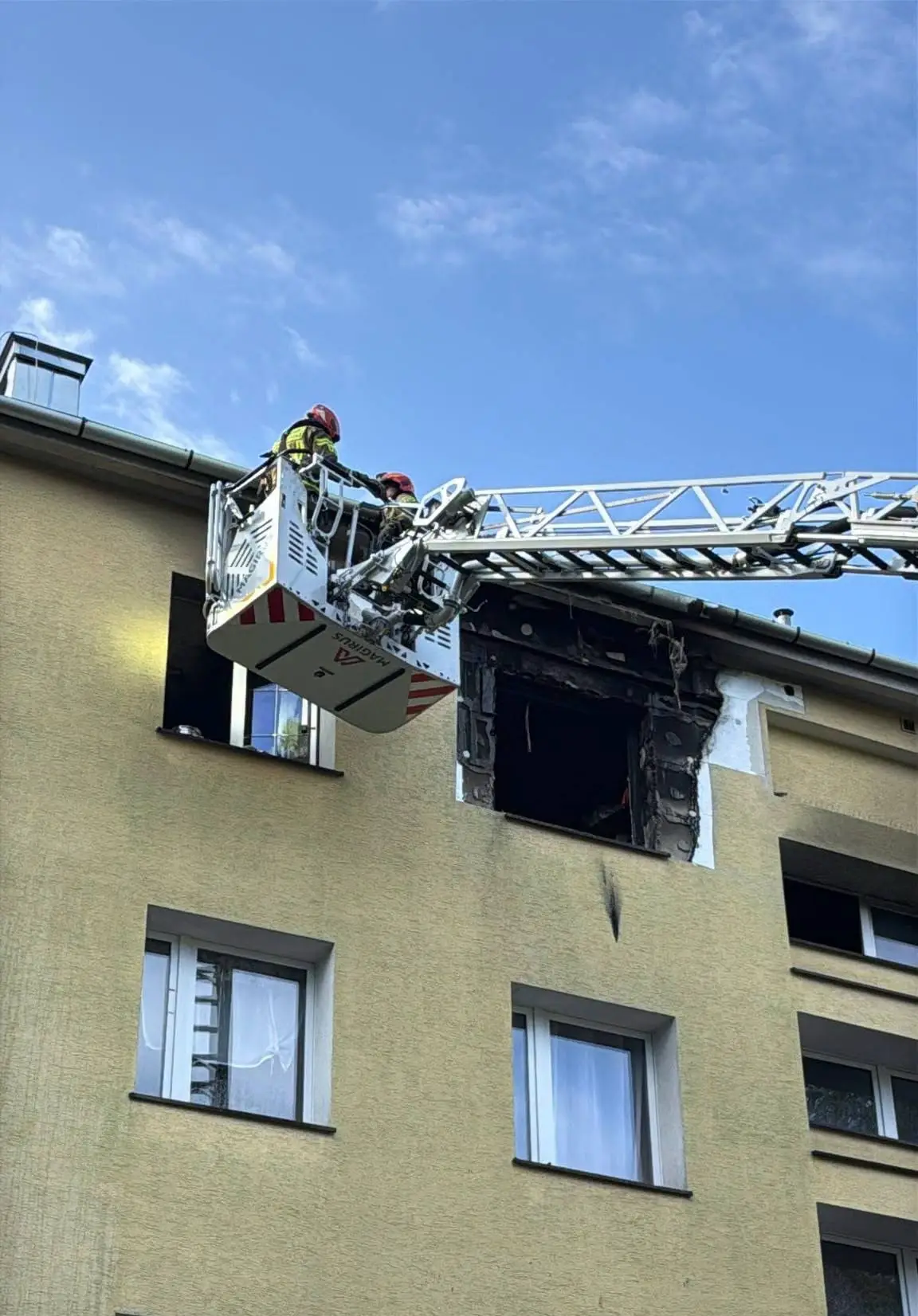 Pożar mieszkania w Zakopanem. Jedna osoba trafiła do szpitala