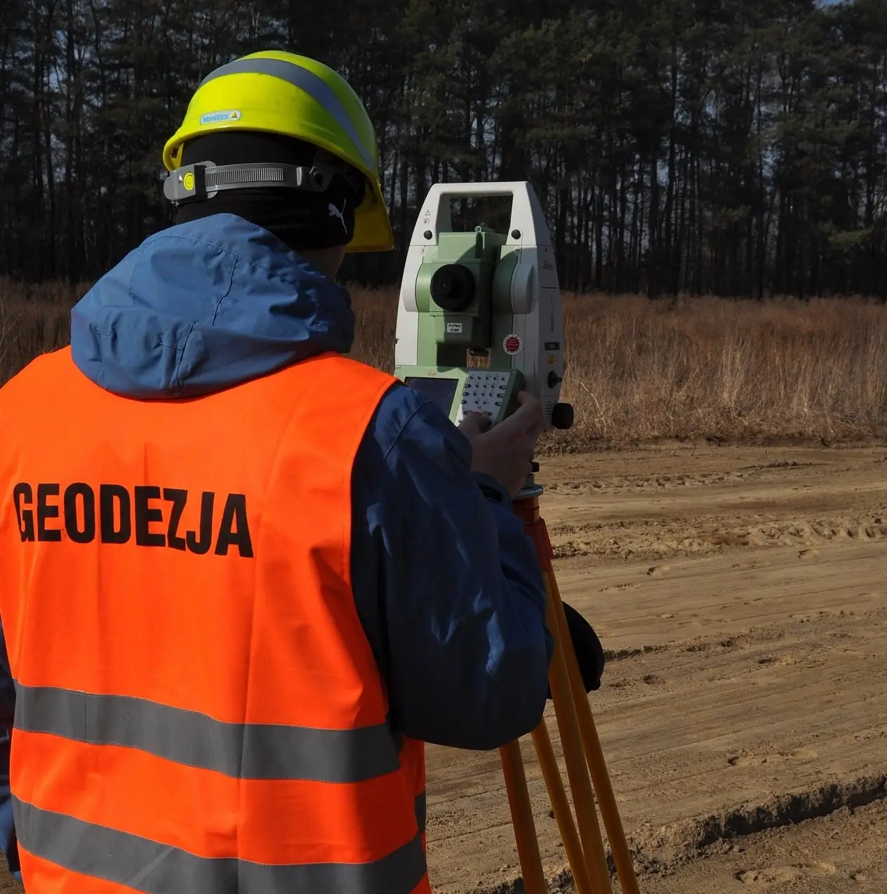Geodeci wkraczają do Raby Wyżnej. Ruszają terenowe pomiary