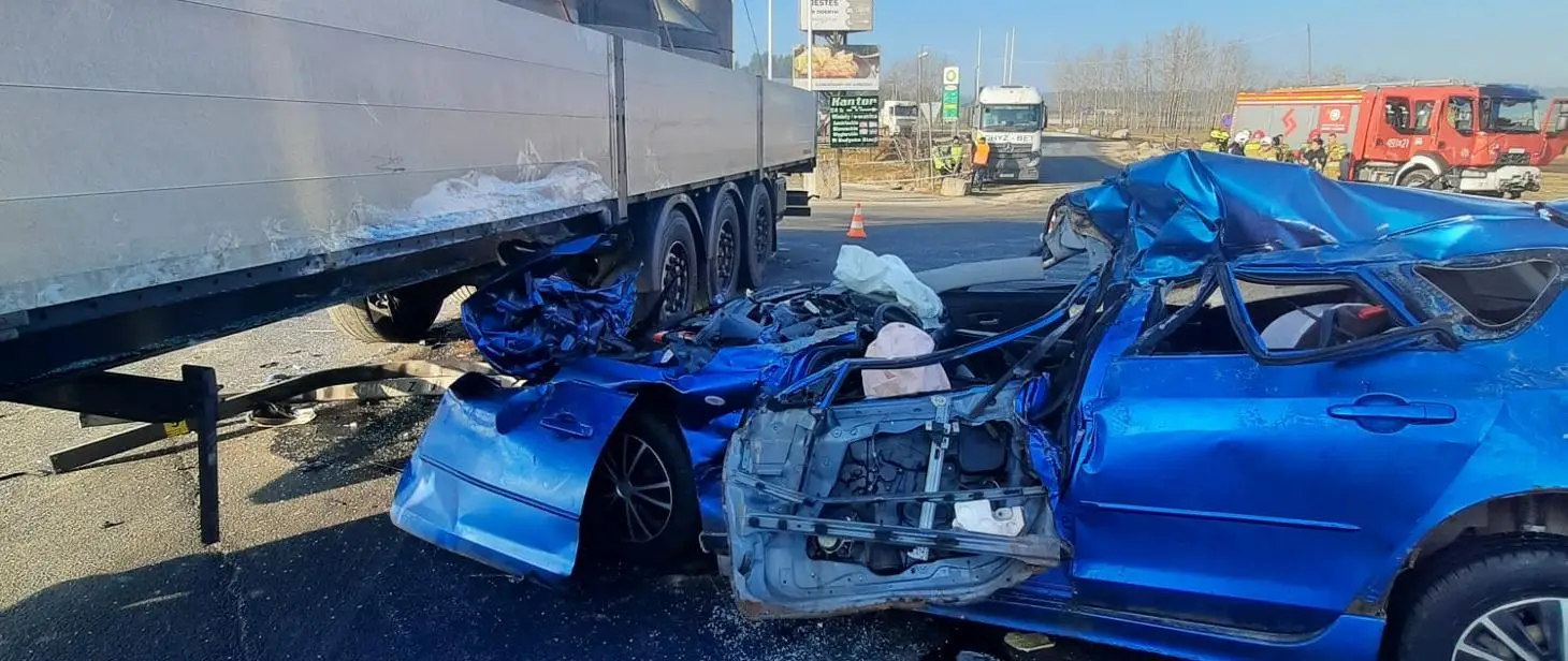 Śmiertelny wypadek w Chyżnem. Zginęła 28-letnia kobieta