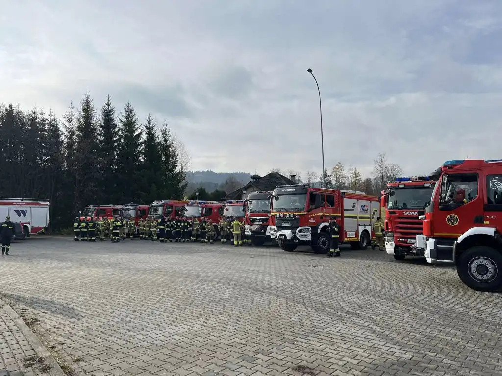 Nowe AED i szkolenia strażaków. Intensywny dzień w OSP Spytkowice