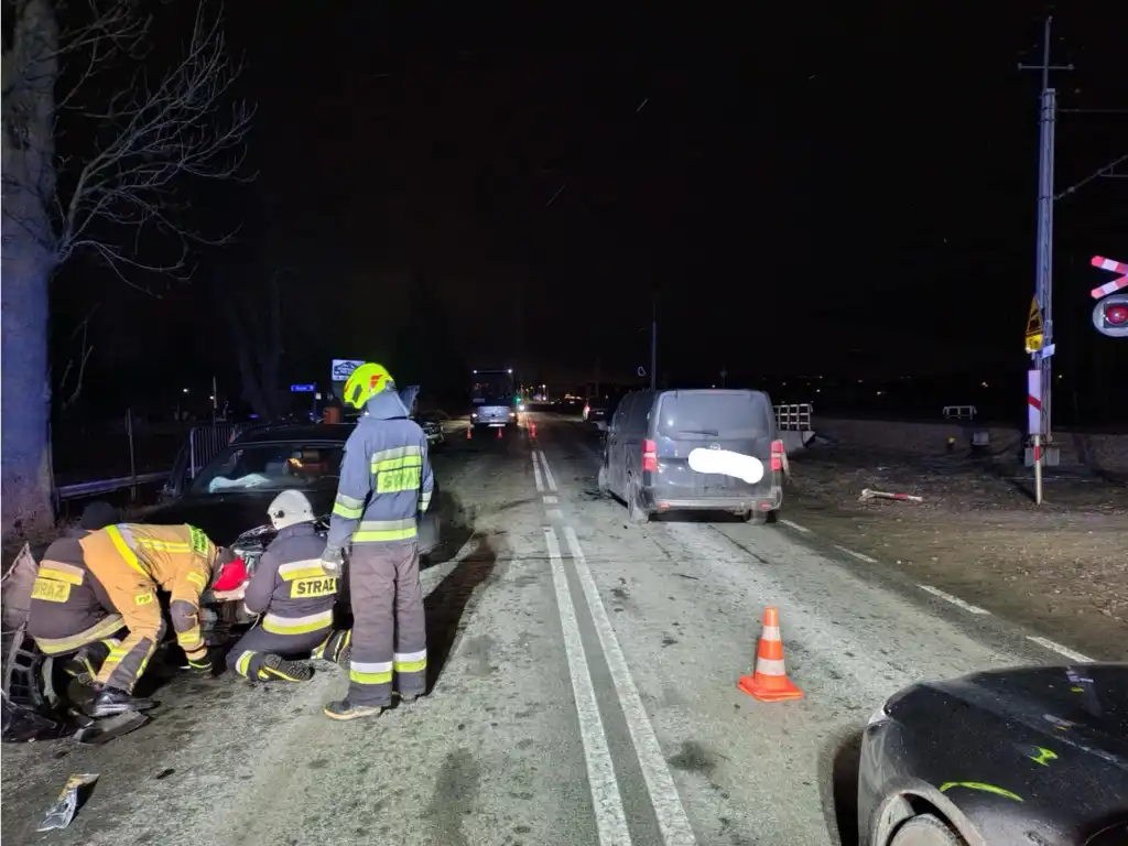 Groźny wypadek na krajowej 47. Jedna osoba trafiła do szpitala