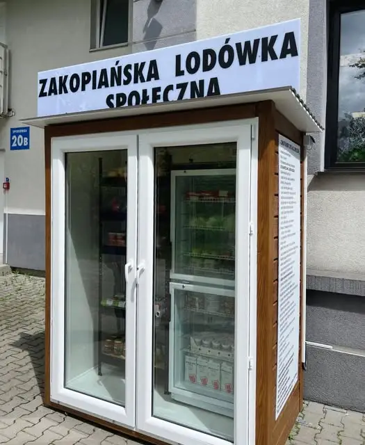 Po świętach nie wyrzucaj jedzenia. W Zakopanem działa lodówka społeczna