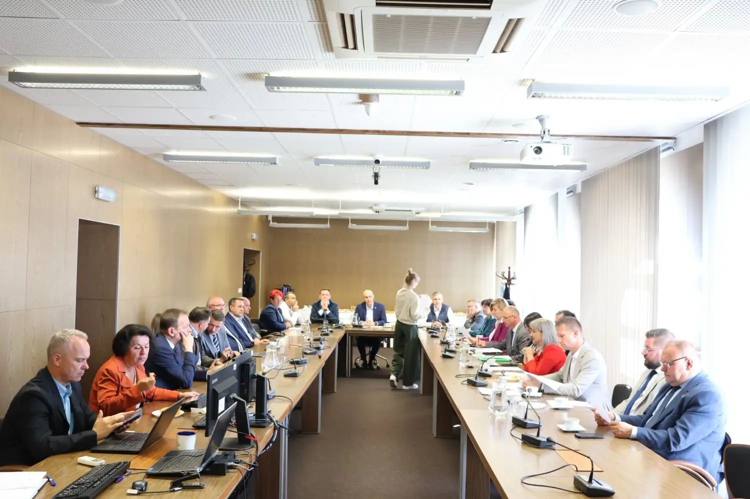 Samorządowcy z Podhala mówią „dość”. Wspólnie zabrali głos w sprawie koni do Morskiego Oka