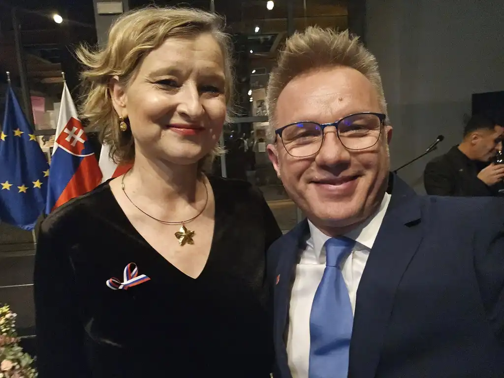 Polska i Słowacja razem dla dziedzictwa. Spotkanie w Muzeum Powstania Warszawskiego