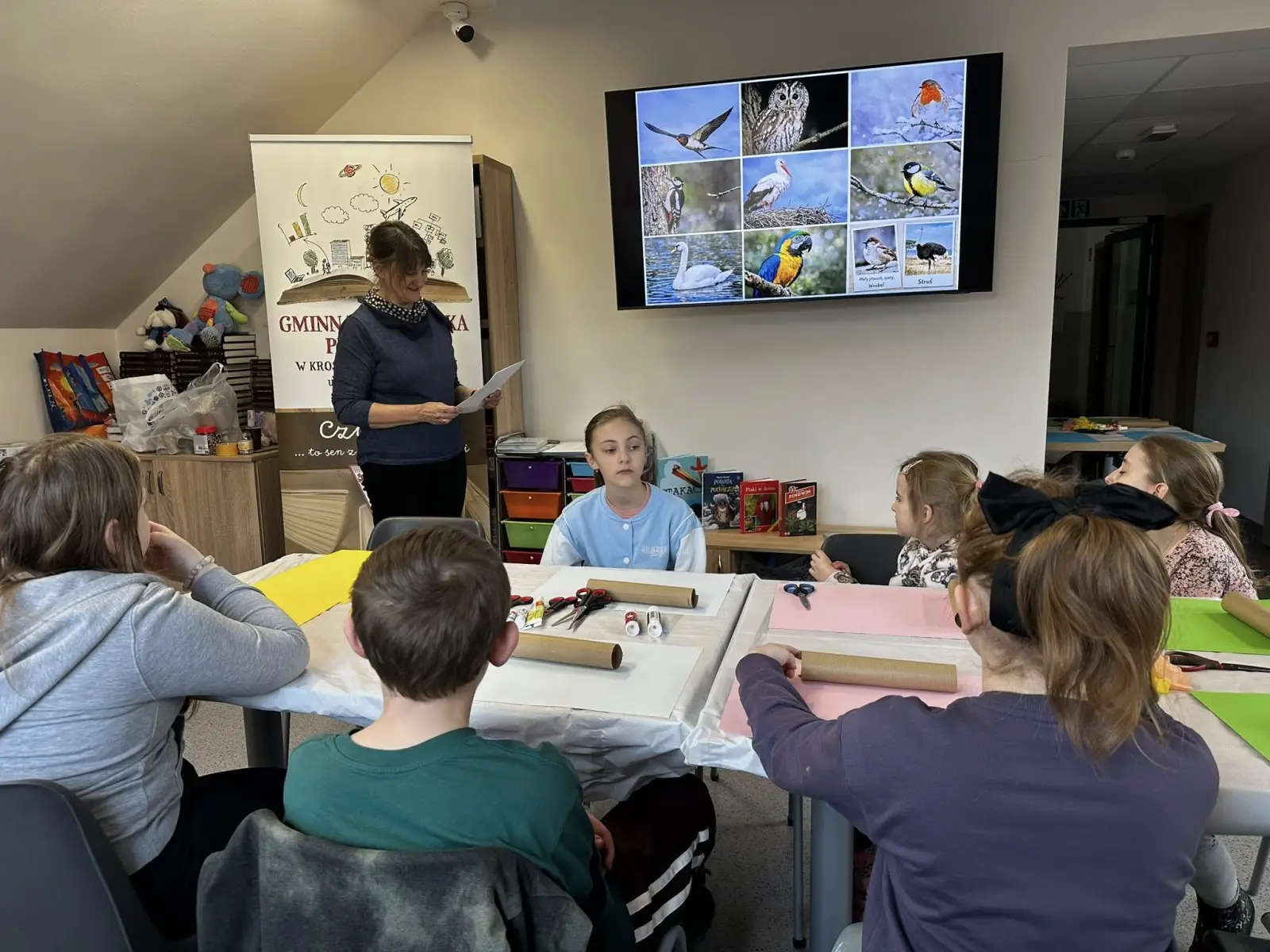 Biblioteka pełna skrzydeł i kolorów. Twórczy dzień w bibliotece w Krościenku