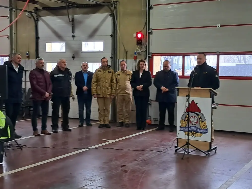 Ponad 5 mln zł dla strażaków i służb. Sprzęt już w Nowym Targu