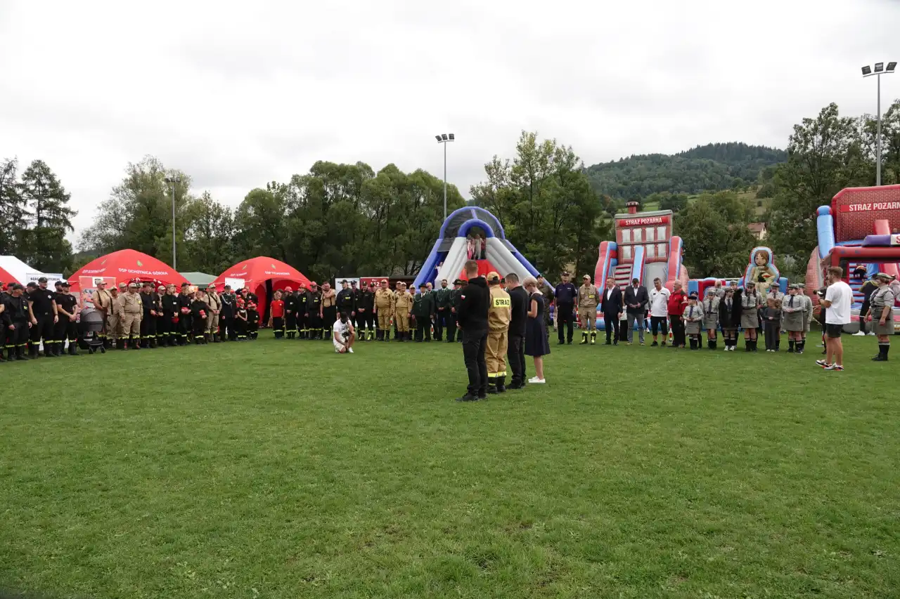 Happening strażacki w Ochotnicy Dolnej przyciągnął tłumy