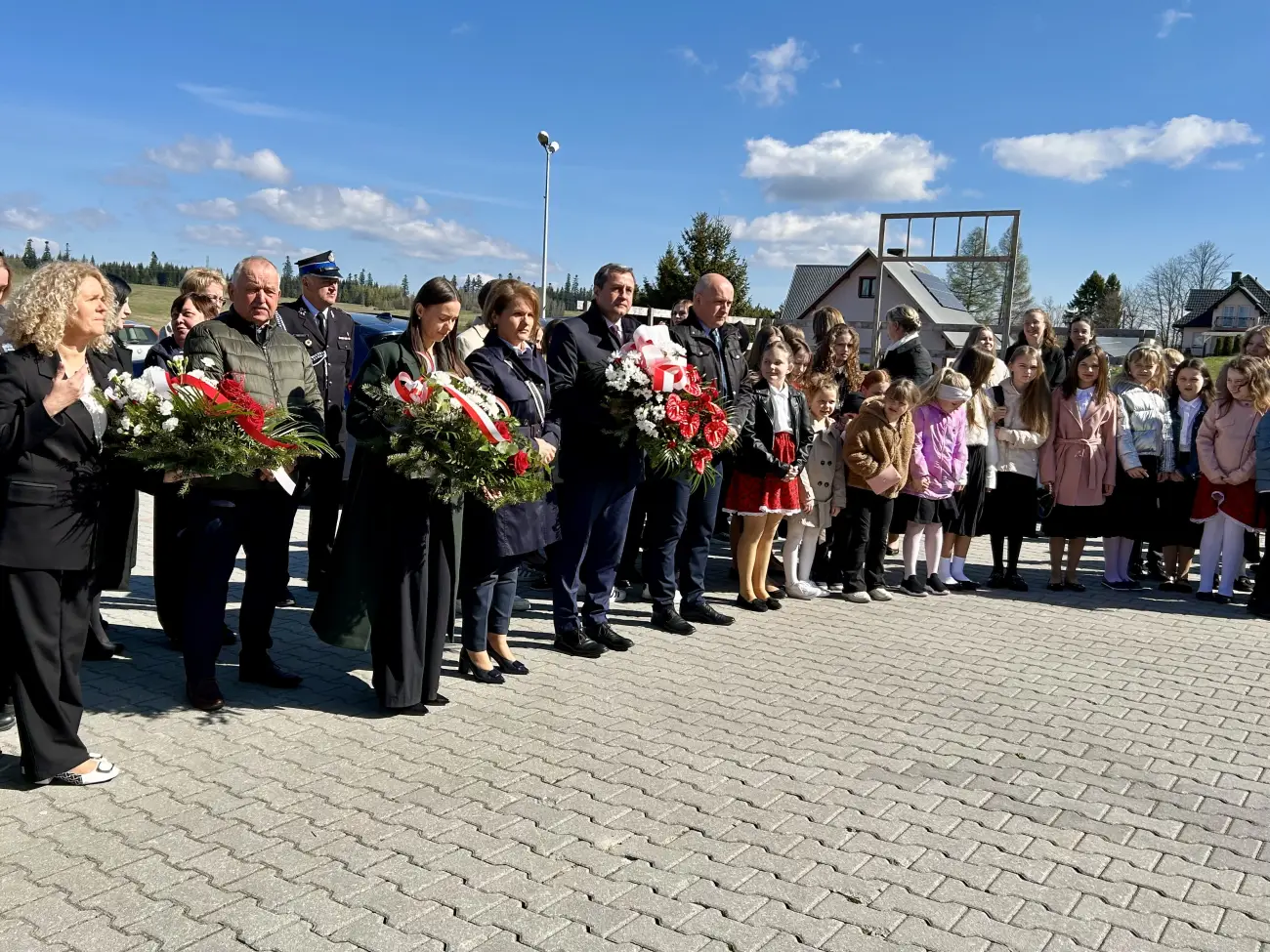 Podsarnie uczciło 3 Maja. Uroczystości z udziałem mieszkańców i uczniów