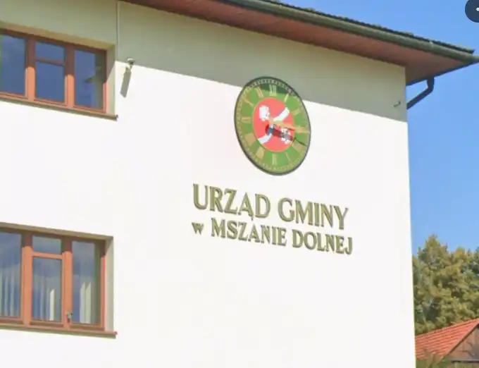 Wójt Mszany Dolnej odpiera zarzuty opozycji  „Nas nie stać na to, żeby nie inwestować"