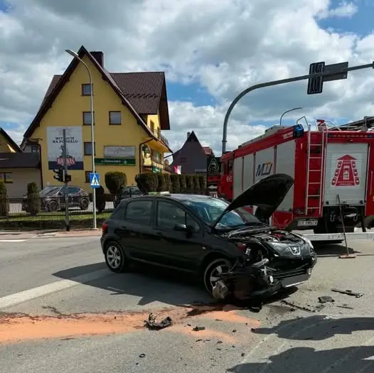 Kraksa dwóch aut na Zakopiance w Szaflarach