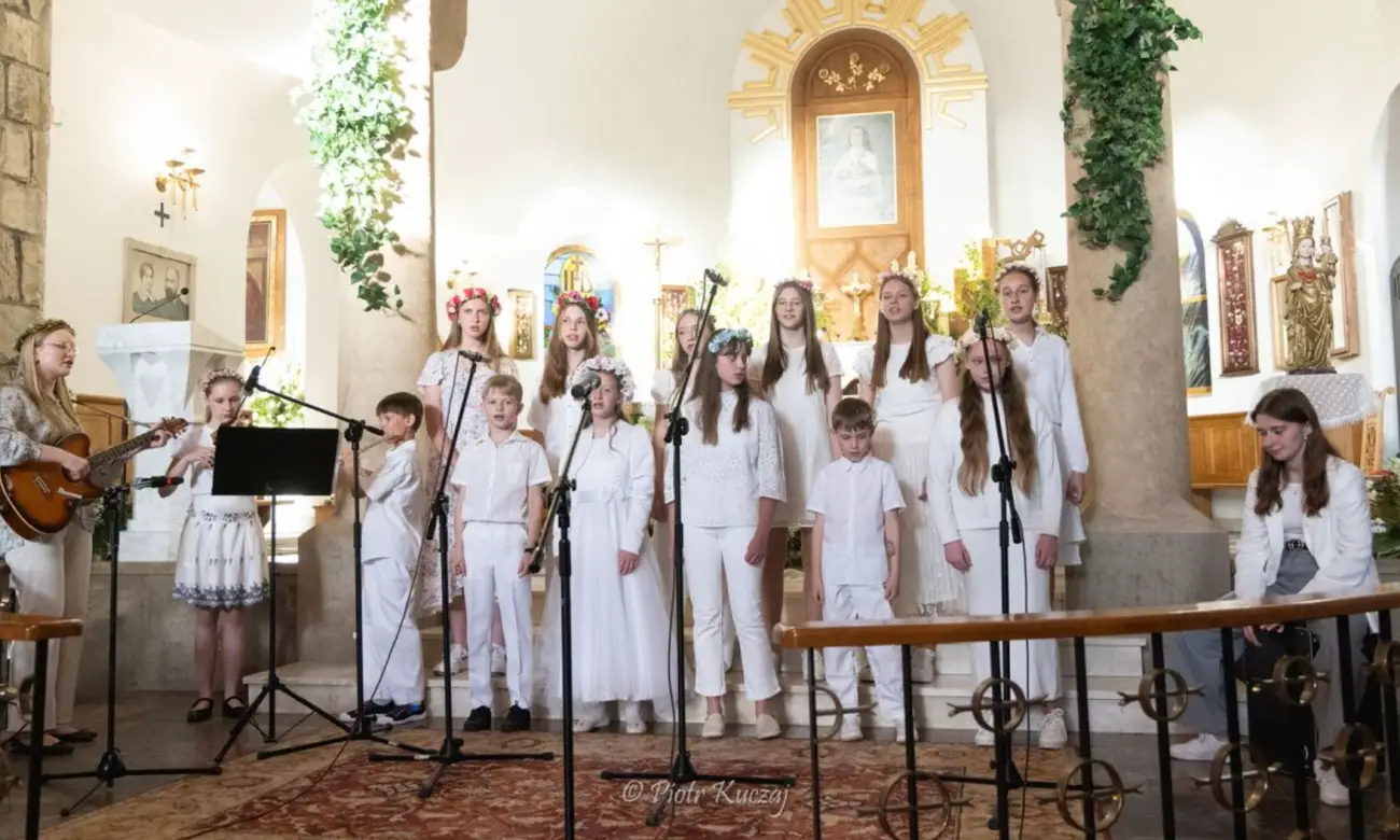 Łzy wzruszenia i owacje w Rabce-Zdroju. Wyjątkowy koncert dla Mam