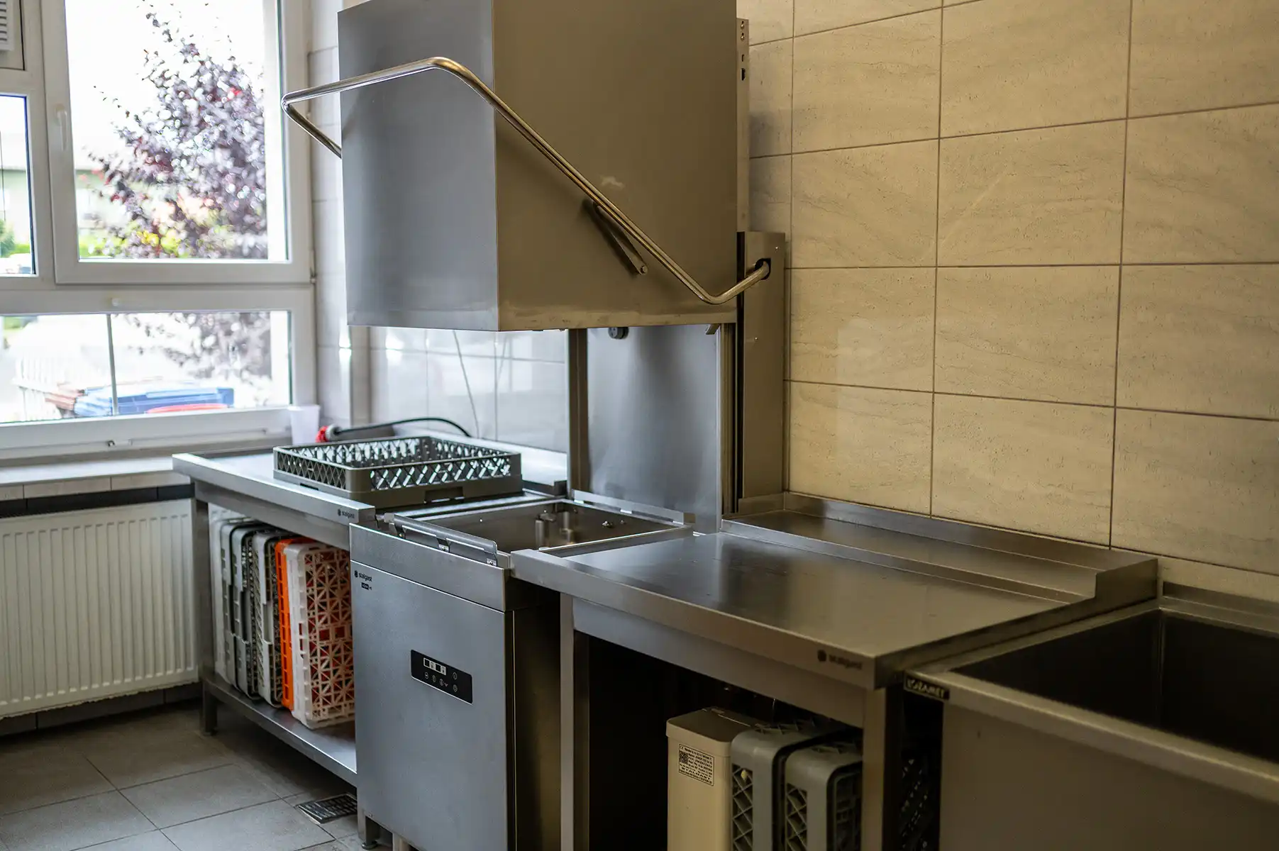 Nowe stołówki w szkołach w Spytkowicach i Bachowicach. Uczniowie zyskają komfort i smaczniejsze posiłki