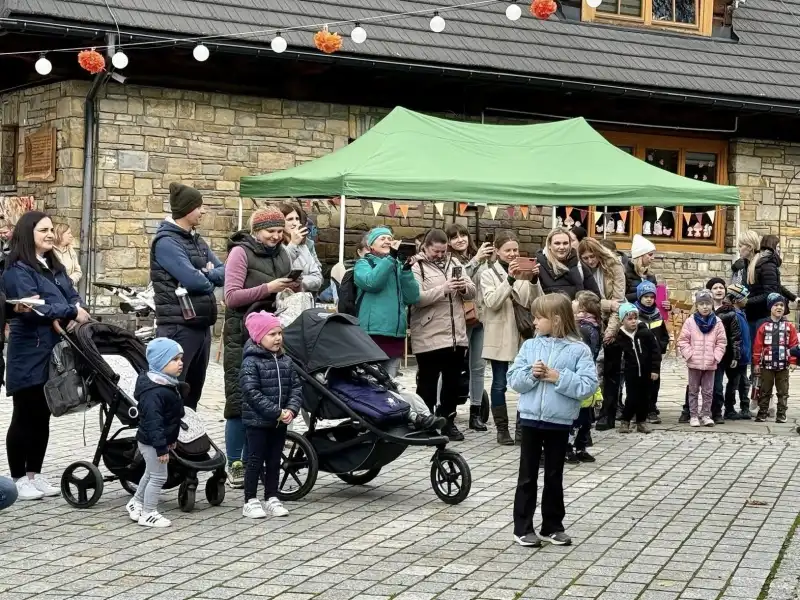 Dzieci, gry, zabawa i dobroczynność, czyli II Rodzinny Piknik Przedszkolny w Poroninie