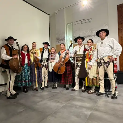 Wernisaż Trebuni-Tutki w Zakopanem. Góralska dusza w centrum uwagi