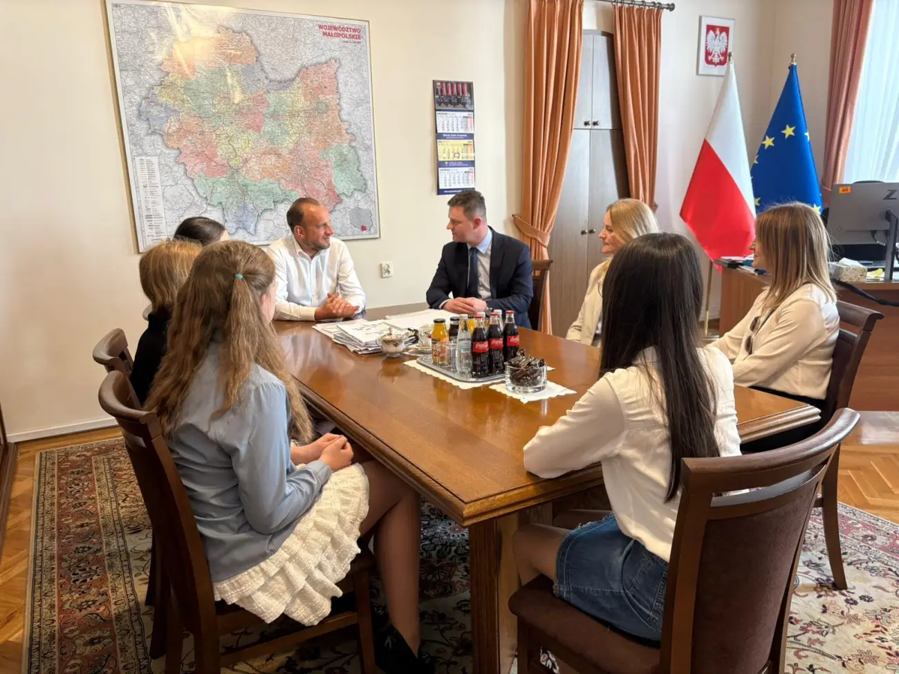 „Litewka Dobra” w Czarnym Dunajcu. Uczniowie pomagają bezdomnym zwierzętom