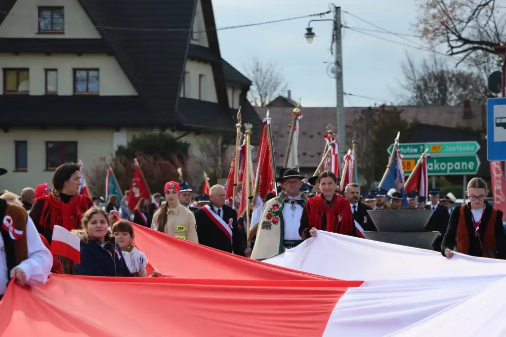 Apel poległych, hymn i patriotyczne pieśni w Czarnym Dunajcu