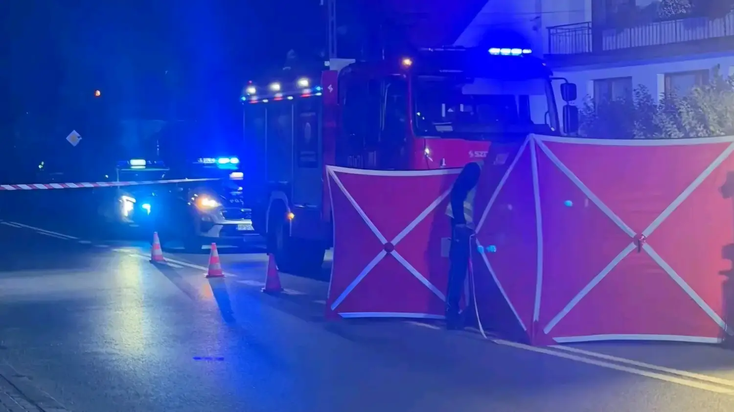 Tragiczny wypadek w Waksmundzie. Nie żyje pieszy