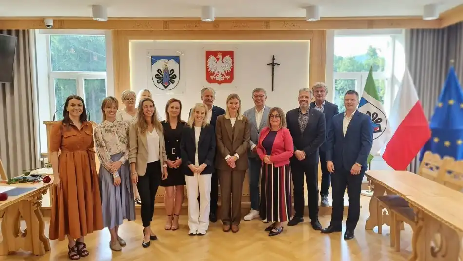 Nauczyciele mianowani w Powiecie Tatrzańskim. Wręczenie aktów awansu