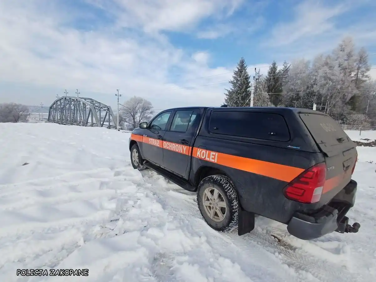 Operacja „TOR”: zwiększone bezpieczeństwo na torach w powiecie tatrzańskim