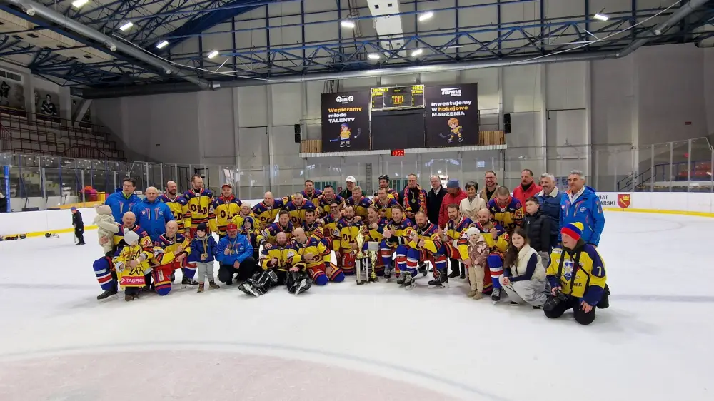 Hokejowi oldboje z Nowego Targu mistrzami Polski po raz 16