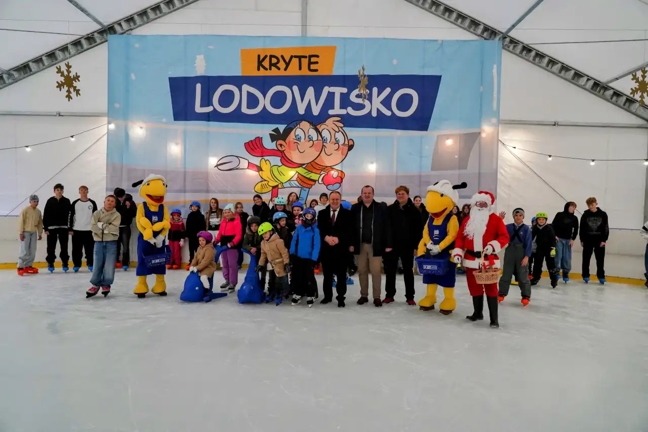 W Krościenku nad Dunajcem ruszyła zimowa ślizgawka