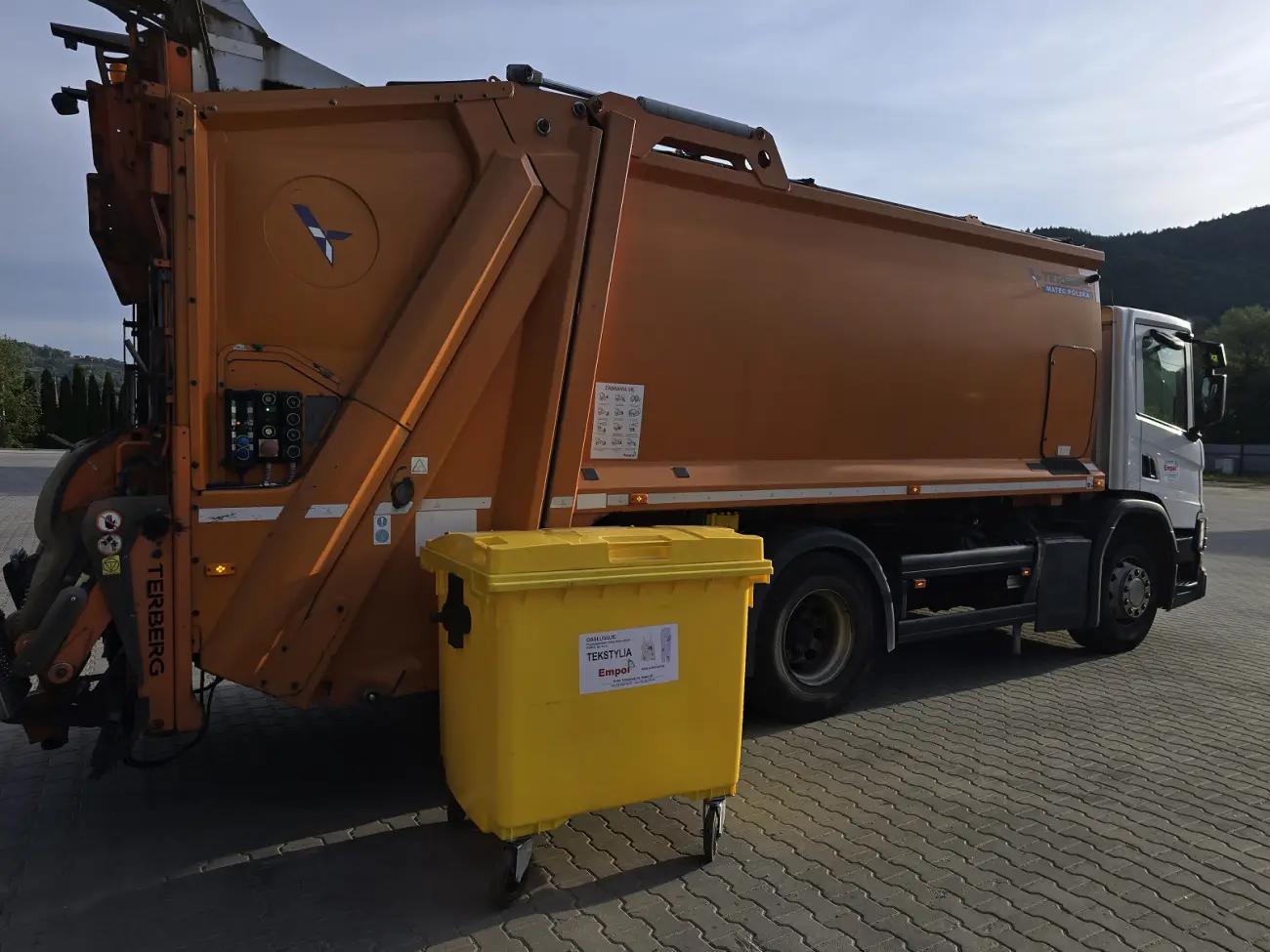 Dziś zbiórka tekstyliów w Nowym Targu. TEKSTYLIOWÓZ czeka na mieszkańców