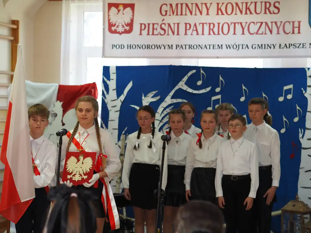 W hołdzie Ojczyźnie. X Gminny Konkurs Pieśni Patriotycznych w Niedzicy