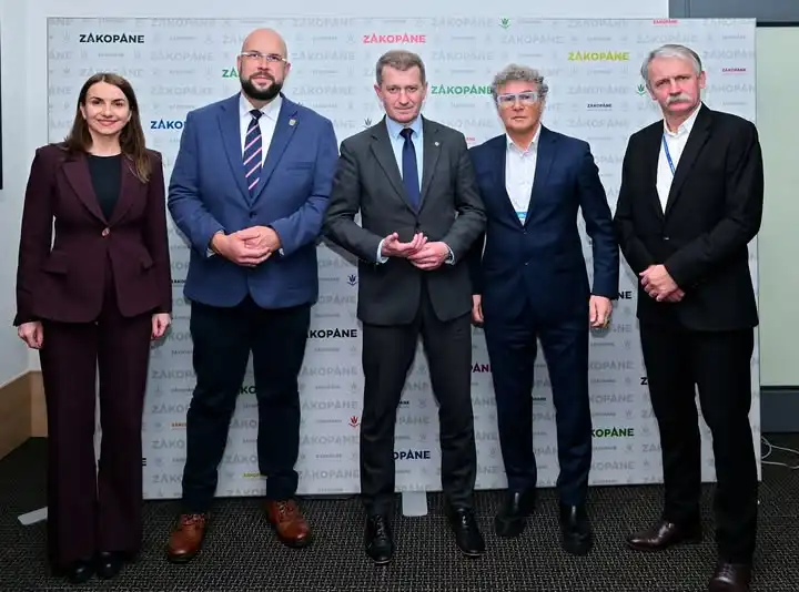 Spór o boisko przy API. Miasto wskazuje fakty i zapowiada inwestycję