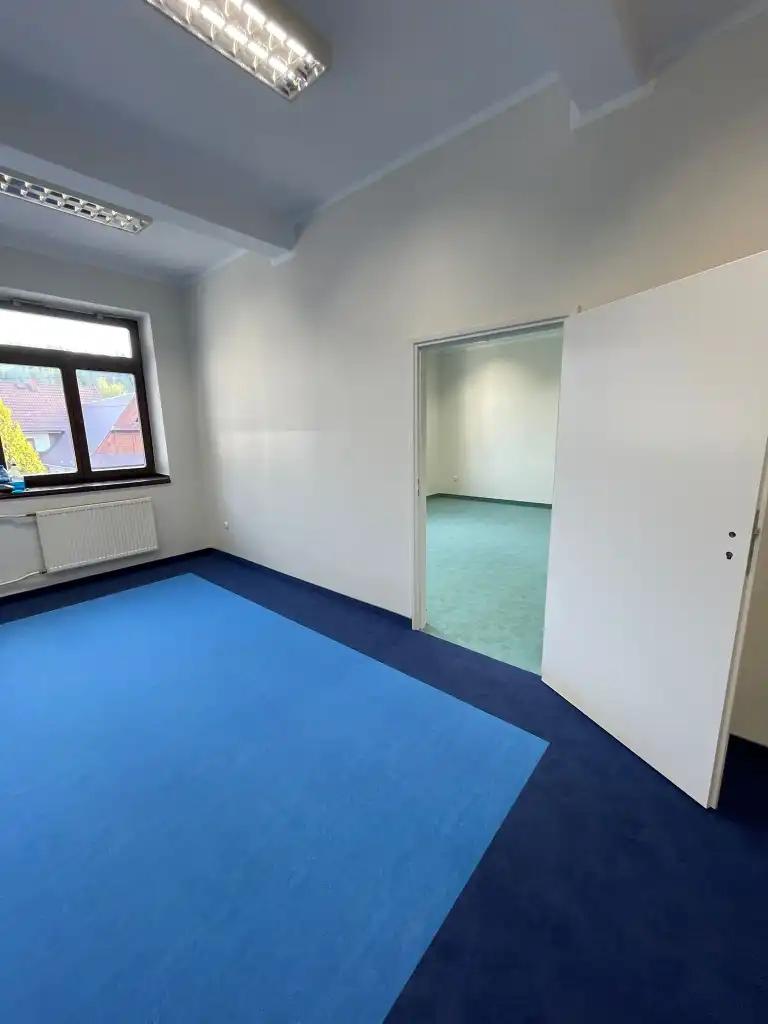 Nowoczesne pracownie i odnowione sale w szkołach gminy Poronin