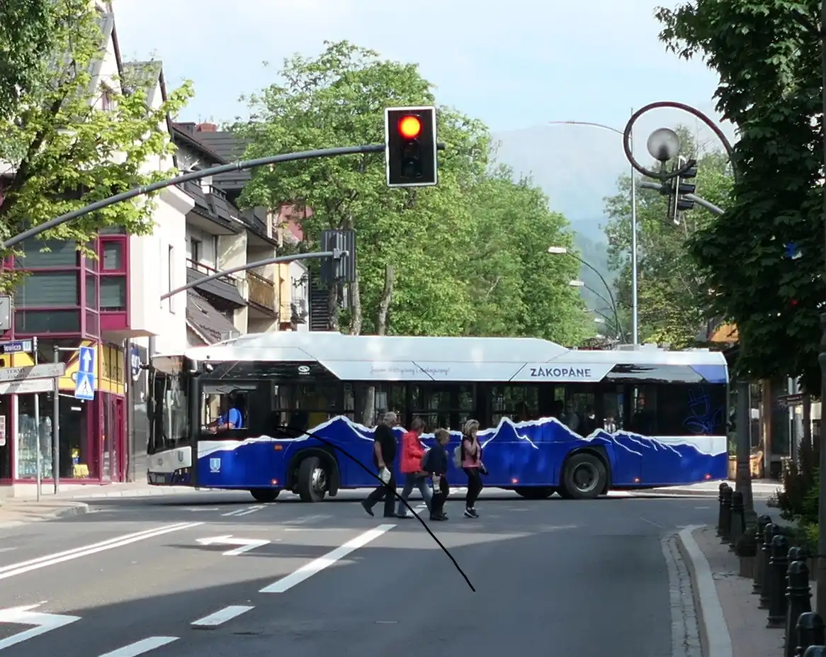 Zmiany w ruchu i komunikacji miejskiej w Zakopanem. Uwaga na objazdy