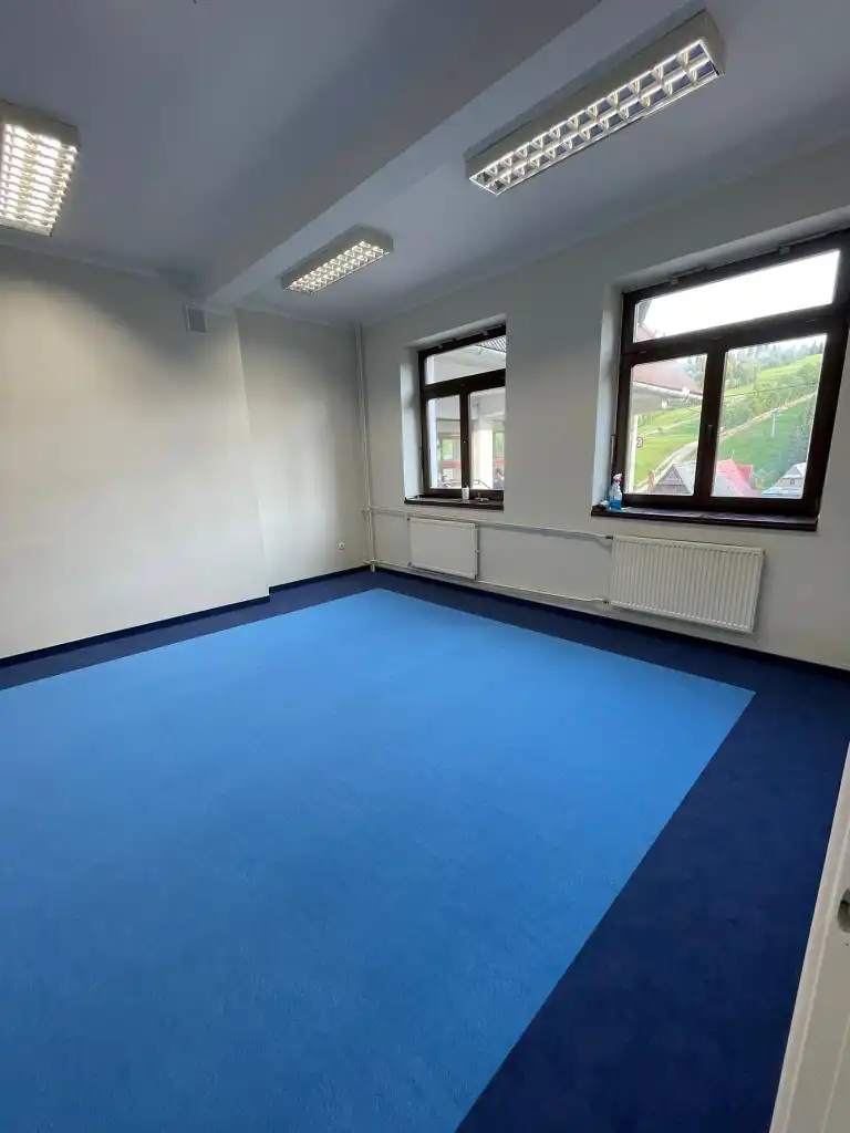 Nowoczesne pracownie i odnowione sale w szkołach gminy Poronin