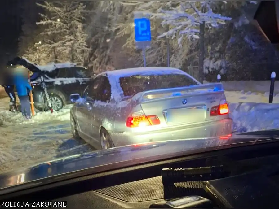 Drifty na śniegu zakończone mandatami i zatrzymaniem dowodów rejestracyjnych
