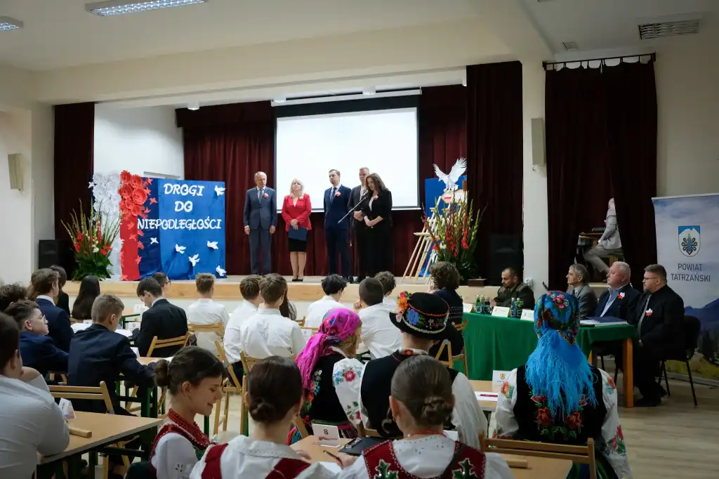 Patriotyzm i wiedza historyczna w Poroninie. Zakończył się XVIII finał konkursu niepodległościowego