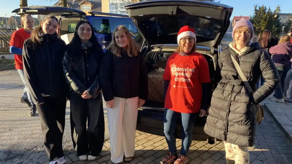 Podwójna pomoc z jednego miejsca. Akademia w Nowym Targu w Szlachetnej Paczce